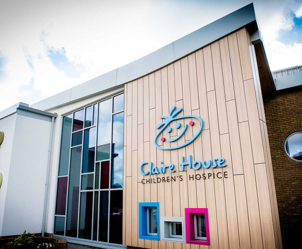 Duke Street Market Supports Claire House with £20,000 Car Donation